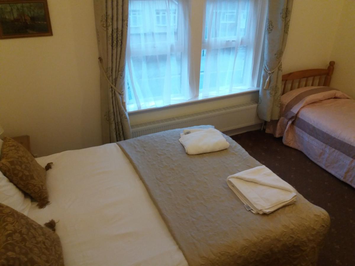 Ashbourne House Bed and Breakfast Burnham-on-Sea Esterno foto