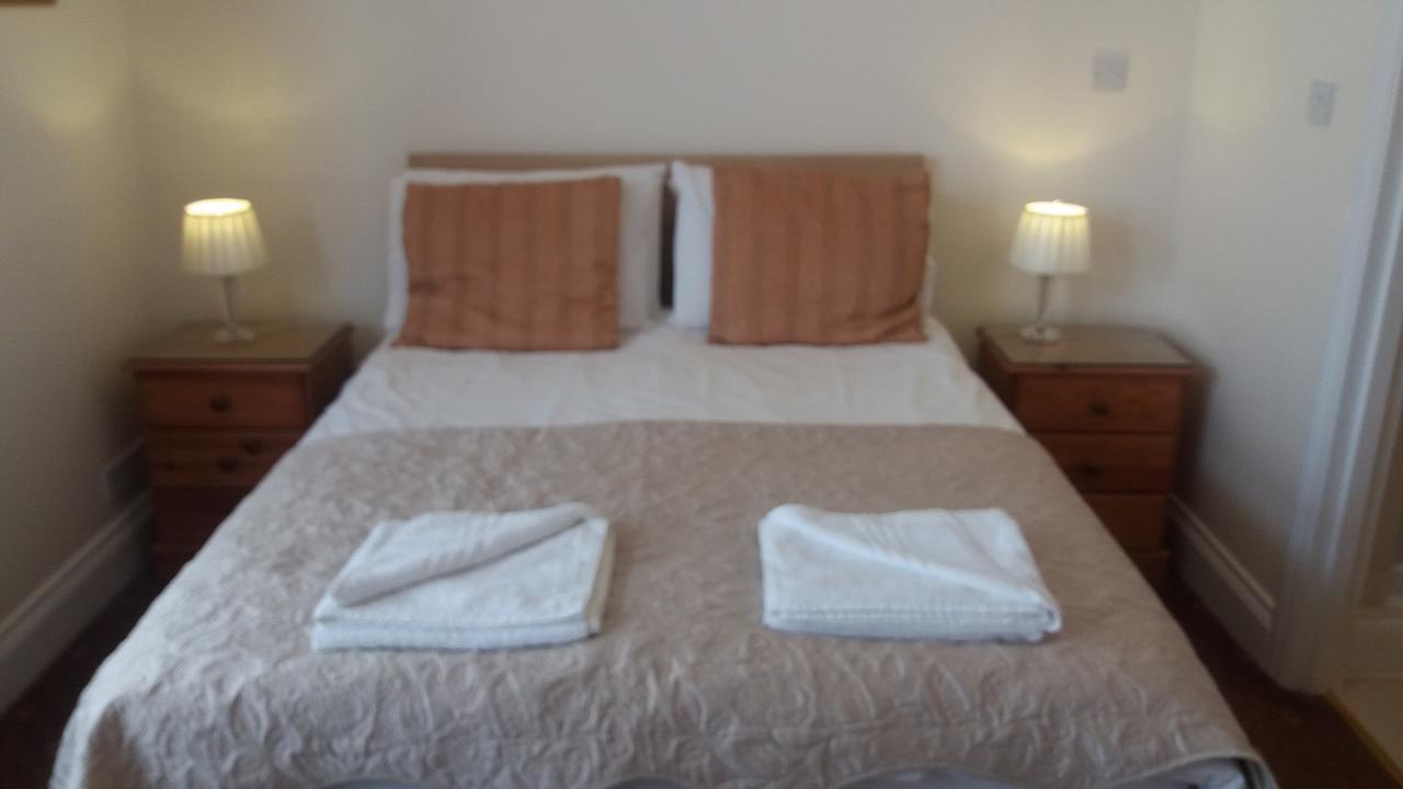 Ashbourne House Bed and Breakfast Burnham-on-Sea Esterno foto